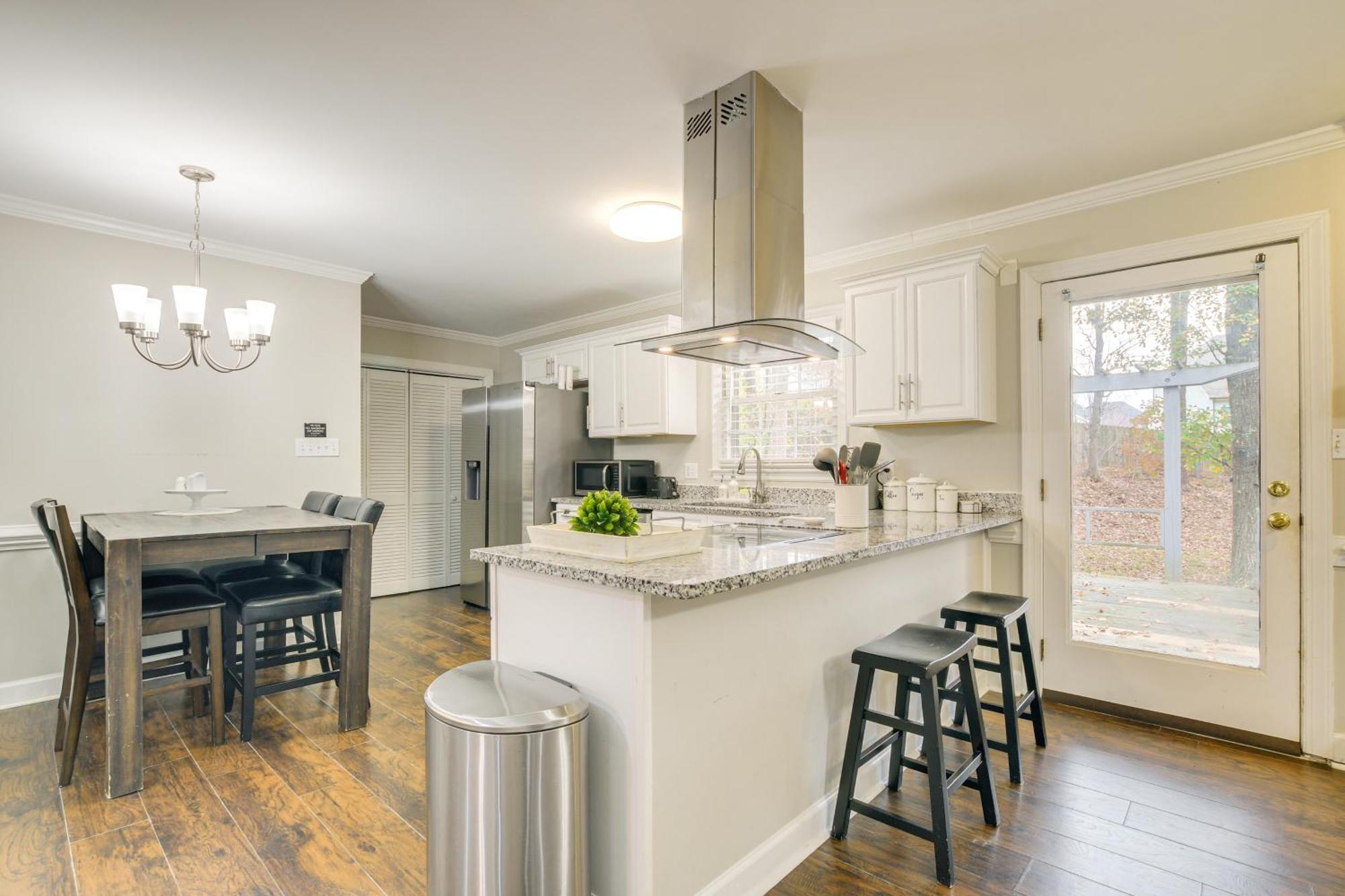 Serene Family Home With Deck In Knightdale! Zewnętrze zdjęcie